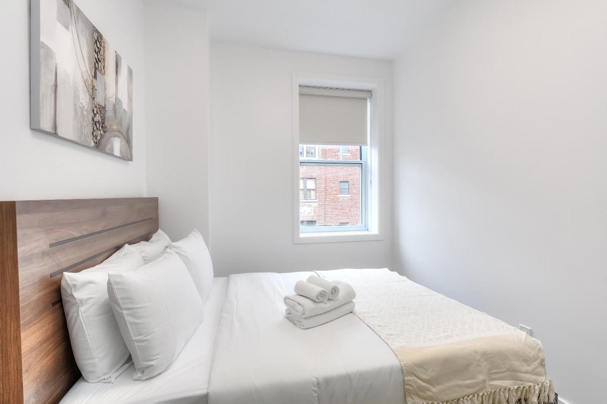 Free Indoor Parking Cozy & Spacious Condo In Heart Of Downtown Montréal Exterior foto